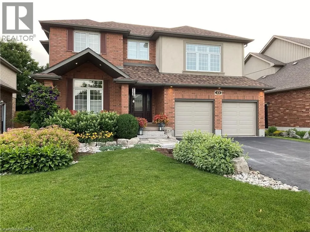 44 Crane Crescent Elmira ON N3B 3M3
