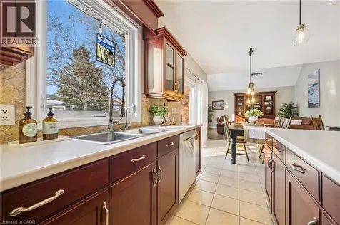 44 Crane Crescent Elmira ON N3B 3M3