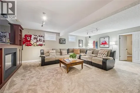 44 Crane Crescent Elmira ON N3B 3M3