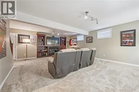44 Crane Crescent Elmira ON N3B 3M3