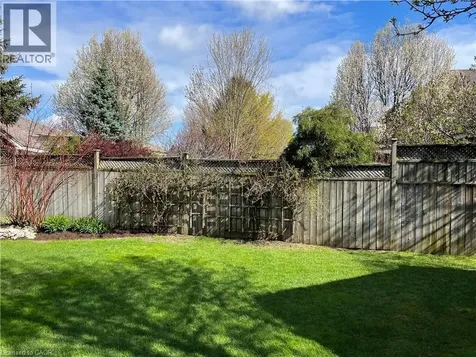 44 Crane Crescent Elmira ON N3B 3M3