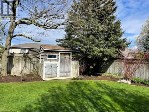 44 Crane Crescent Elmira ON N3B 3M3