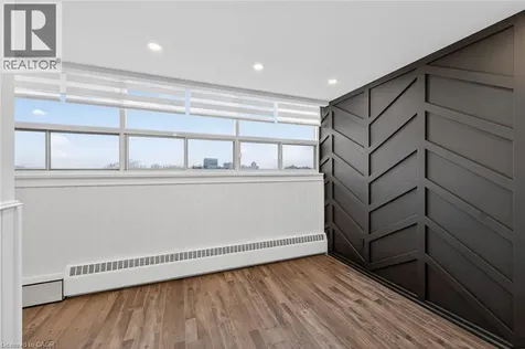 212 Kerr Street Oakville ON L6K 3B1