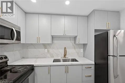 212 Kerr Street Oakville ON L6K 3B1