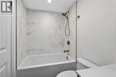 212 Kerr Street Oakville ON L6K 3B1