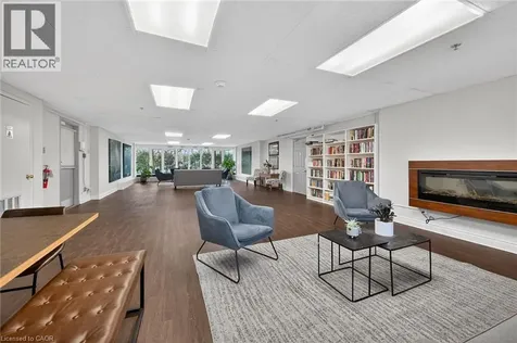 212 Kerr Street Oakville ON L6K 3B1