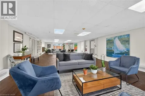 212 Kerr Street Oakville ON L6K 3B1