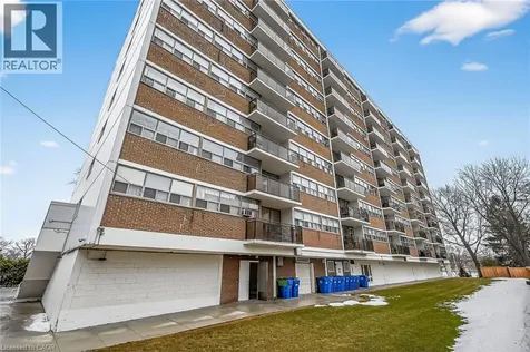 212 Kerr Street Oakville ON L6K 3B1