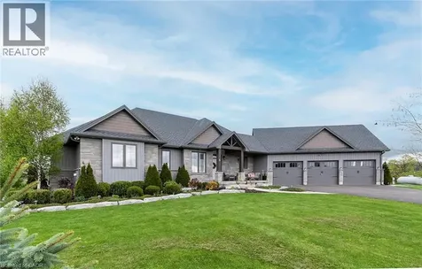6 Macneil Court Brantford ON N3S 0G3
