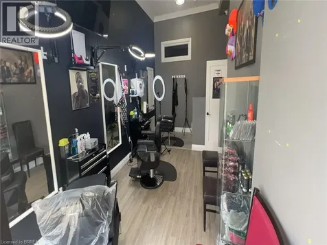 84 Colborne Street Brantford ON N3T 2G5