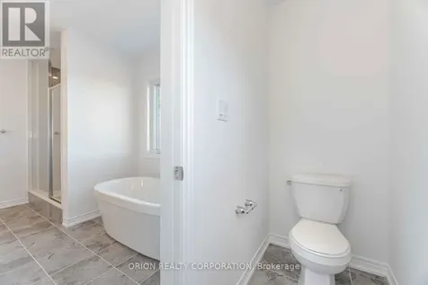 152 Thicketwood Avenue Barrie ON L6J 0W8