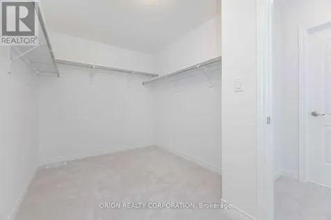 152 Thicketwood Avenue Barrie ON L6J 0W8