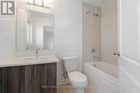 152 Thicketwood Avenue Barrie ON L6J 0W8