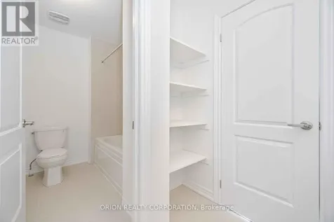 152 Thicketwood Avenue Barrie ON L6J 0W8
