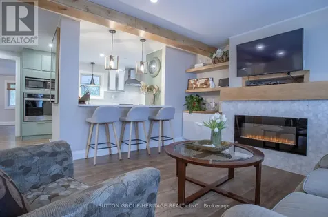 5 Willow Landing Innisfil ON L9S 1M7