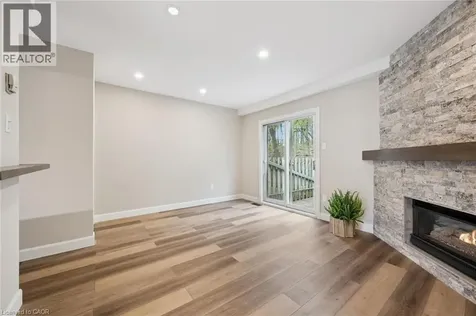 219 Kingswood Drive Kitchener ON N2E 3J4
