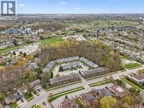 219 Kingswood Drive Kitchener ON N2E 3J4