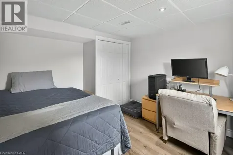 56 Brookstream Court Hamilton ON L8K 6J2