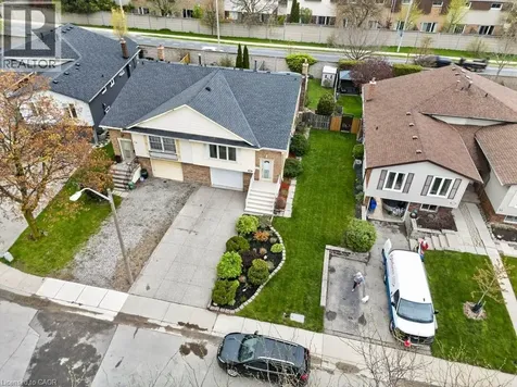 56 Brookstream Court Hamilton ON L8K 6J2