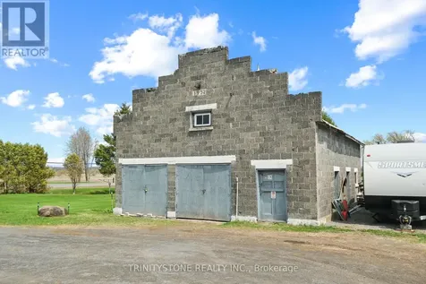662 Lacroix Road Clarence-rockland ON K0A 2A0