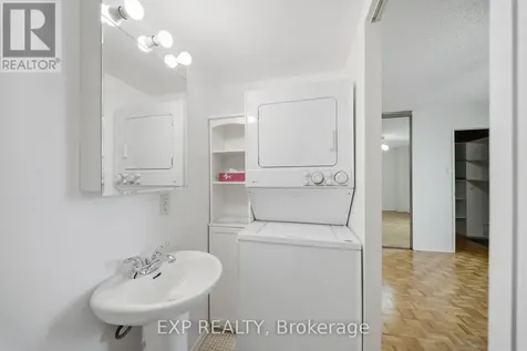 665 Bathgate Drive Ottawa ON K1K 3Y4