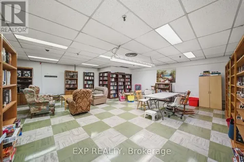 665 Bathgate Drive Ottawa ON K1K 3Y4