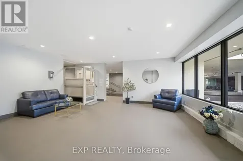 665 Bathgate Drive Ottawa ON K1K 3Y4