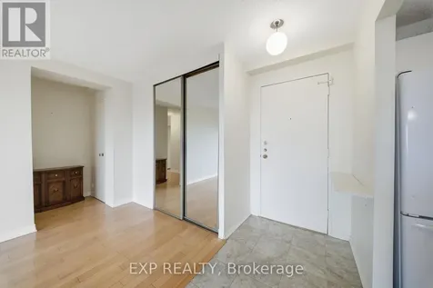 665 Bathgate Drive Ottawa ON K1K 3Y4