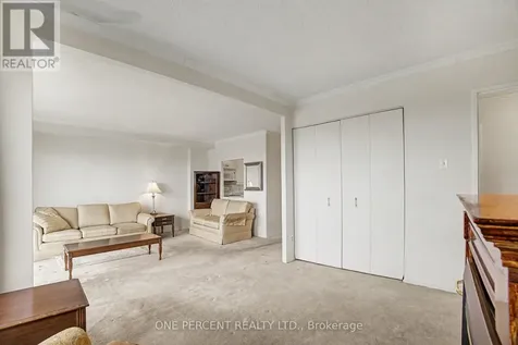 158B Mcarthur Avenue Ottawa ON K1L 8C9