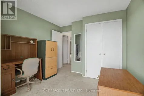 158B Mcarthur Avenue Ottawa ON K1L 8C9