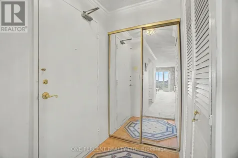 158B Mcarthur Avenue Ottawa ON K1L 8C9