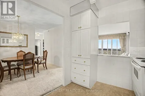 158B Mcarthur Avenue Ottawa ON K1L 8C9