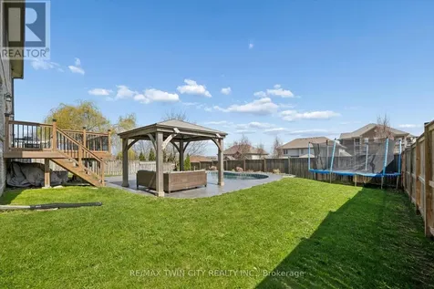 27 River Run Road Mapleton ON N0G 1P0