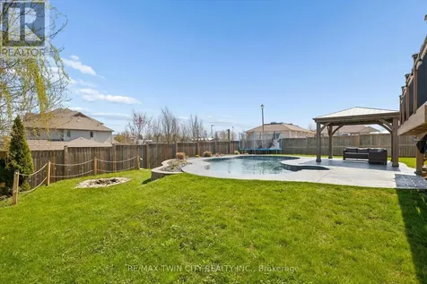 27 River Run Road Mapleton ON N0G 1P0