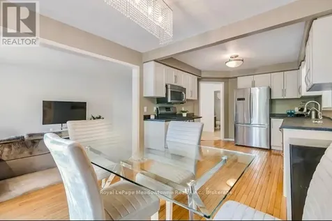 44 Corbett Street Cambridge ON N1T 1V5