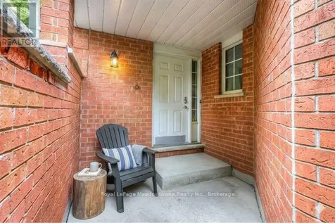 44 Corbett Street Cambridge ON N1T 1V5