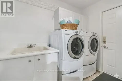 44 Corbett Street Cambridge ON N1T 1V5