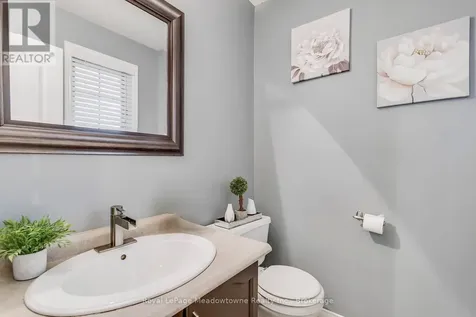 44 Corbett Street Cambridge ON N1T 1V5