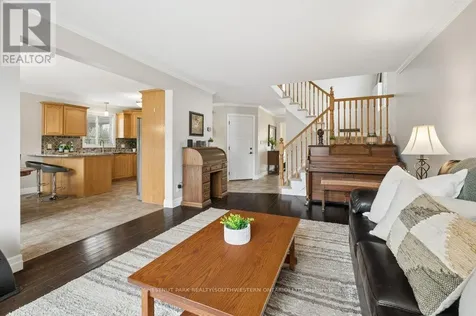 641 Interlaken Drive Waterloo ON N2T 2Y5