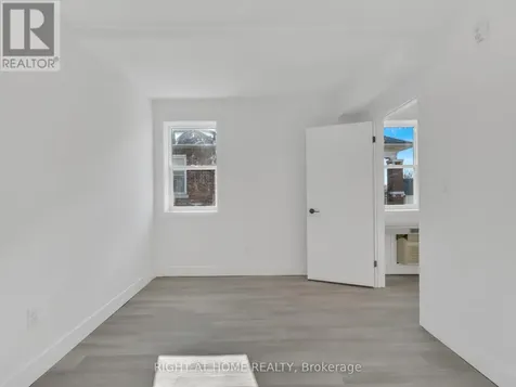 1804 Drouillard Road Windsor ON N8W 3X5