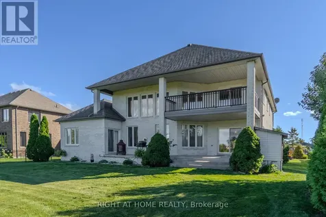 843 County Road 2 Lakeshore ON N0R 1A0