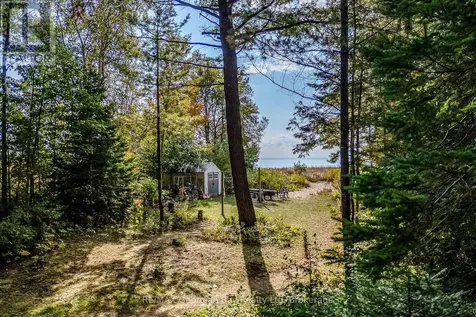100 Nottawaga Drive Tiny ON L0L 2J0