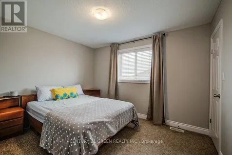 318 William Street Woolwich ON N3B 0B5
