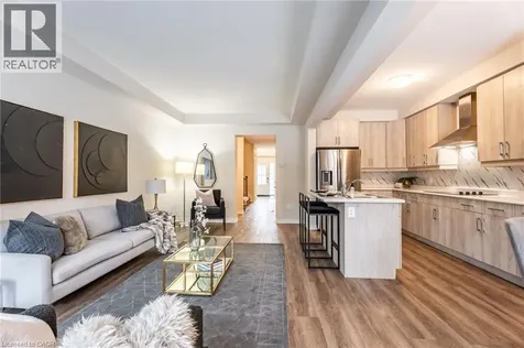 88 Sycamore Street Welland ON L3C 0H8