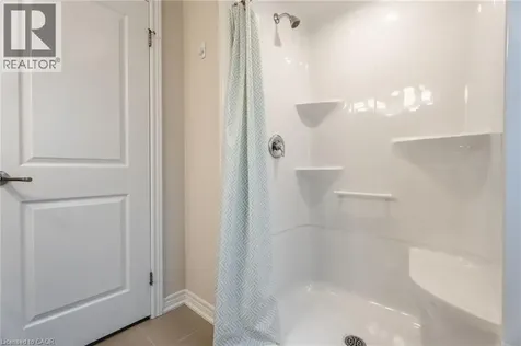 88 Sycamore Street Welland ON L3C 0H8