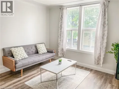132 Ahrens Street West Kitchener ON N2H 4C7