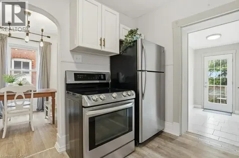 391 Douro Street Stratford ON N5A 3S8