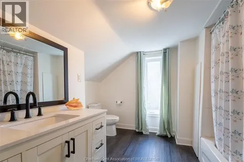 128 Elizabeth Street Thamesville ON N0P 2K0