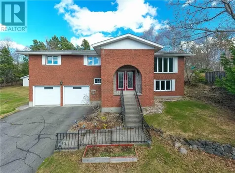 2288 Muriel Crescent Sudbury ON P3E 4W4