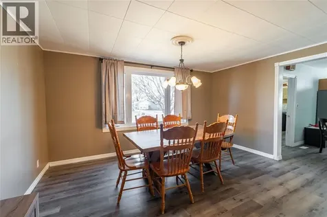 85 Main Street Wallaceburg ON N8A 2G7